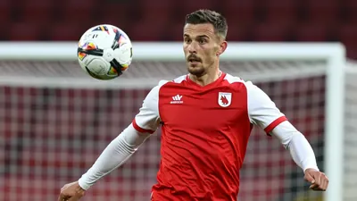 Wrexham A.F.C. opened their 2026/27 Championship campaign with a 1-1 draw against Watford