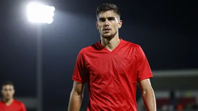 Wrexham A.F.C. consider signing Bim Pepple from Plymouth Argyle to boost their squad, with the transfer window still open