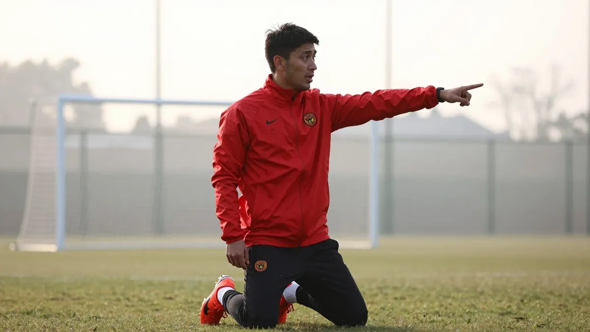 Wrexham A.F.C.: Shaun Pearson has joined Lincoln City's coaching staff and will face his former club Wrexham A.F.C