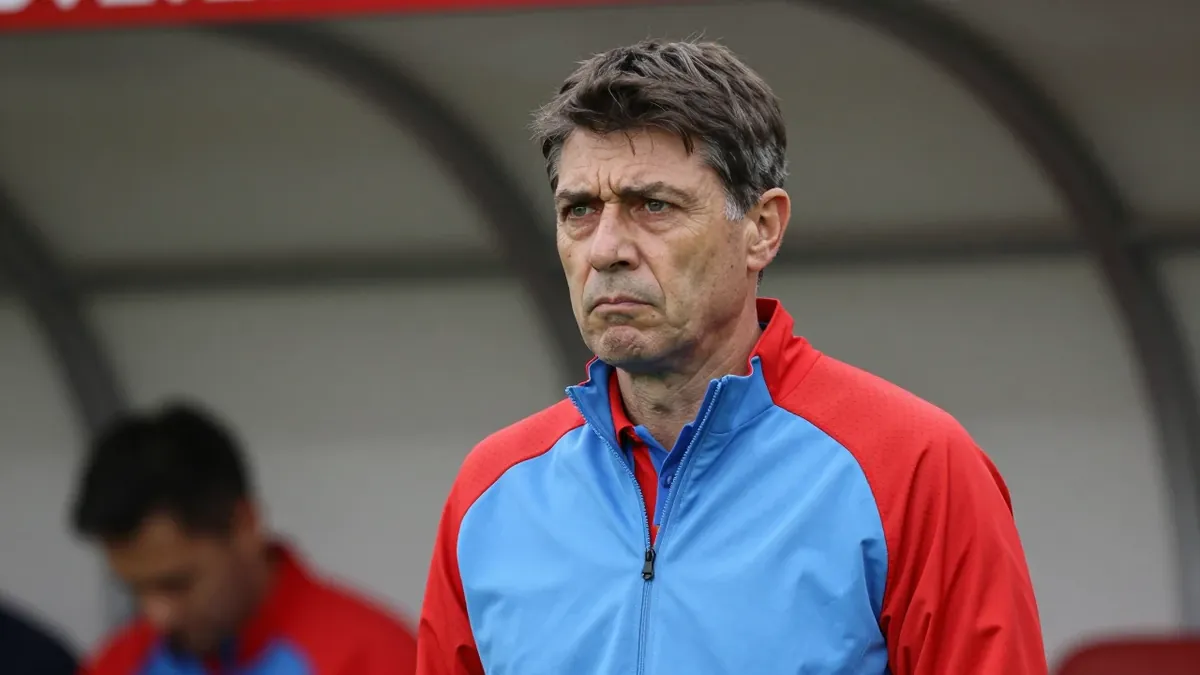 Parkinson: No Guarantees on Wrexham Signings