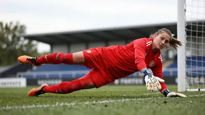 Wrexham A.F.C.: Goalkeeper Lucy Farrell from Wrexham A.F.C